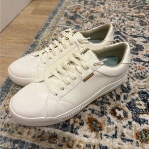 Dr. Scholls White Low-Top Sneakers